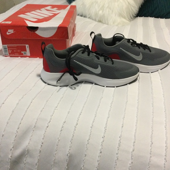 Nike Other - Nike Men’s wear all day shoes